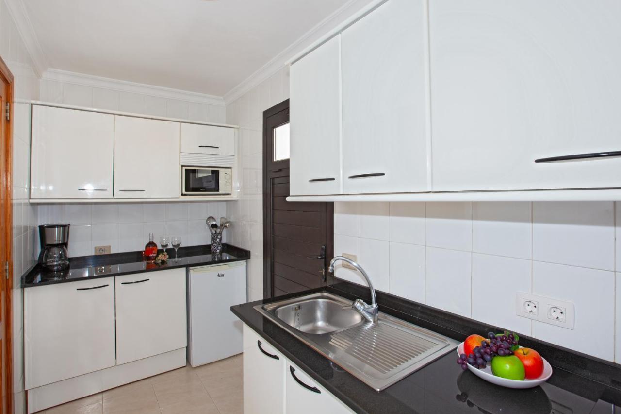 Apartment Caleton Blanco, Central Puerto Del Carmen Пуэрто дель Кармен Экстерьер фото